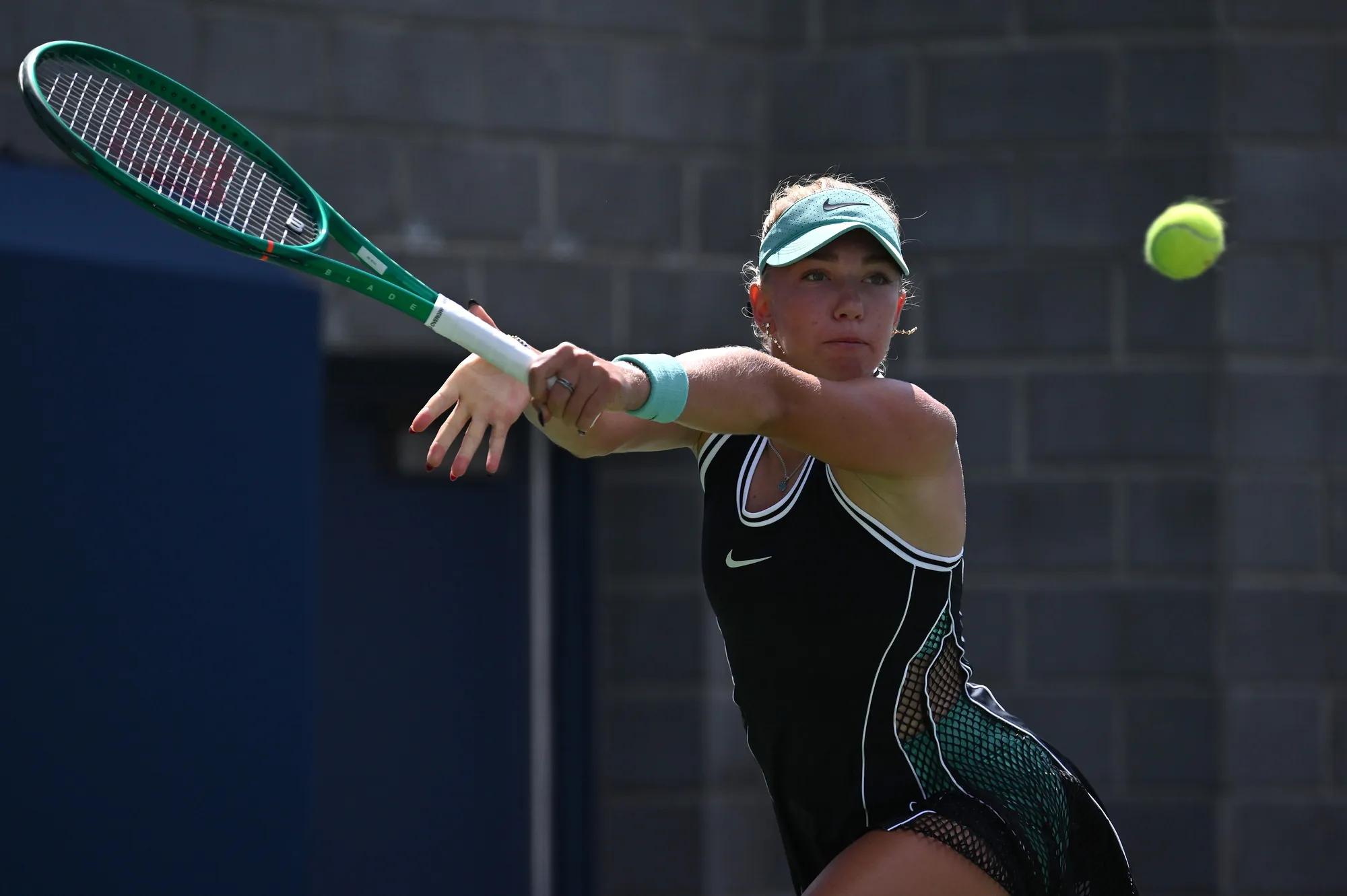 Martyna Kubka w trakcie meczu na US Open 2026